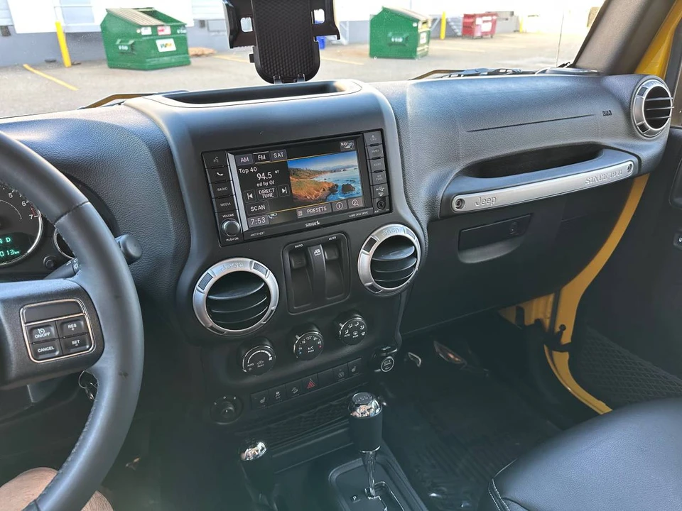 2015 Jeep JK Wrangler - Image 20 of 24
