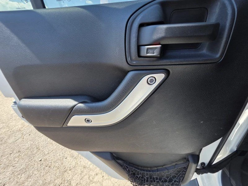 2015 Jeep JK Wrangler - Image 18 of 31