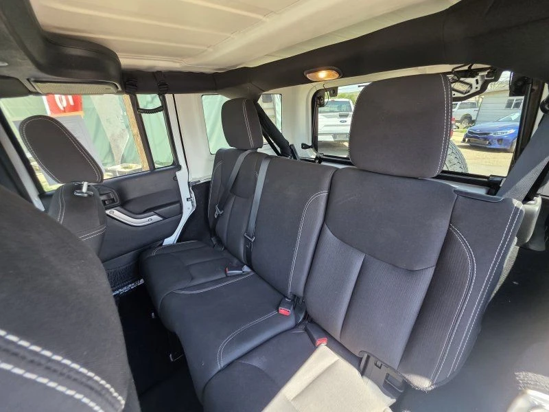 2015 Jeep JK Wrangler - Image 20 of 31