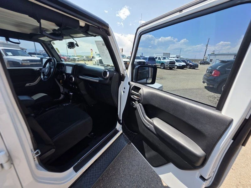 2015 Jeep JK Wrangler - Image 26 of 31