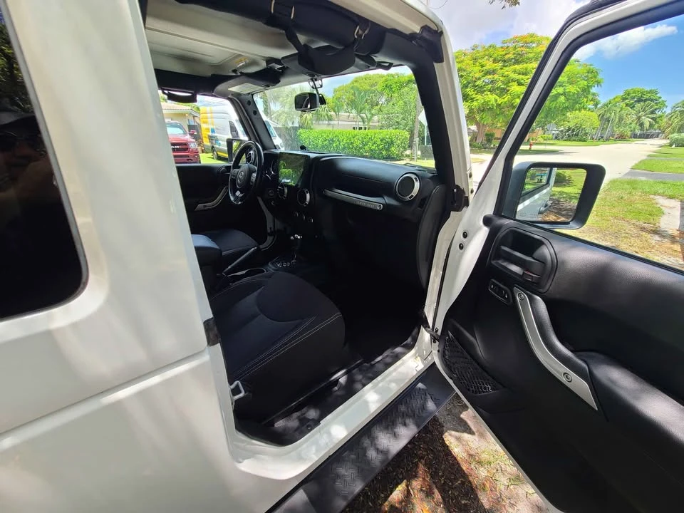 2015 Jeep JK Wrangler - Image 15 of 20