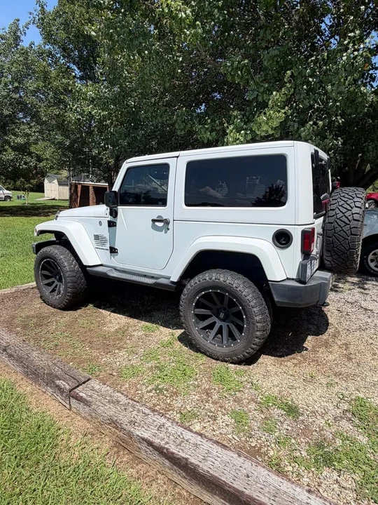 2015 Jeep JK Wrangler - Image 4 of 9