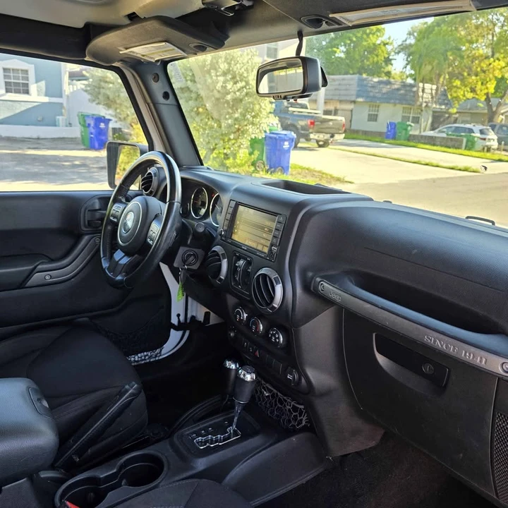 2015 Jeep JK Wrangler - Image 11 of 18