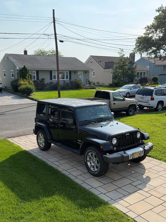 2015 Jeep JK Wrangler - Image 3 of 3