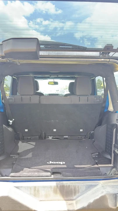 2015 Jeep JK Wrangler - Image 10 of 11