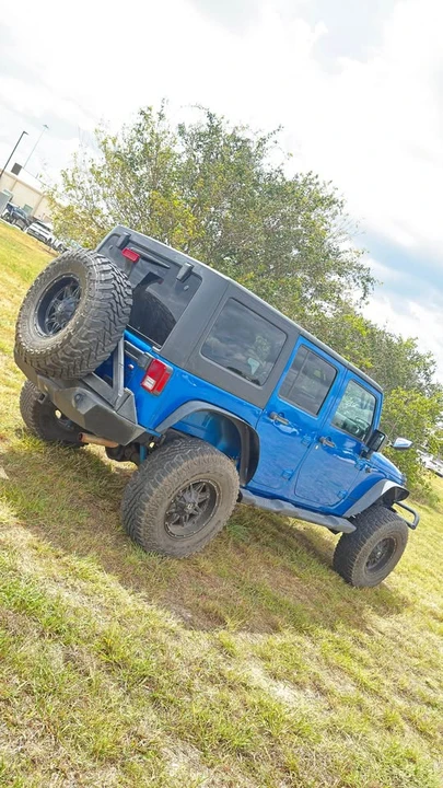2015 Jeep JK Wrangler - Image 2 of 11