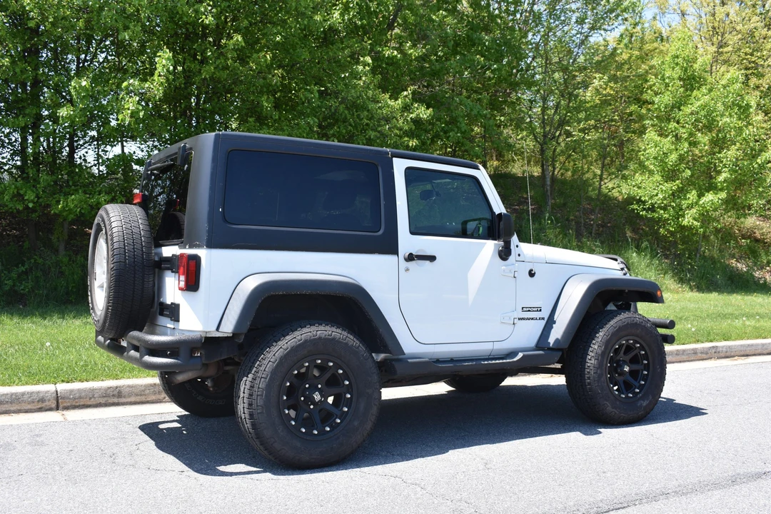 2015 Jeep JK Wrangler - Image 6 of 31