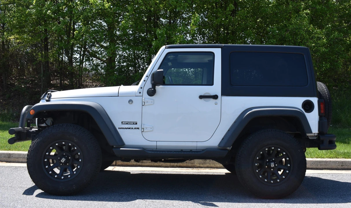 2015 Jeep JK Wrangler - Image 3 of 31