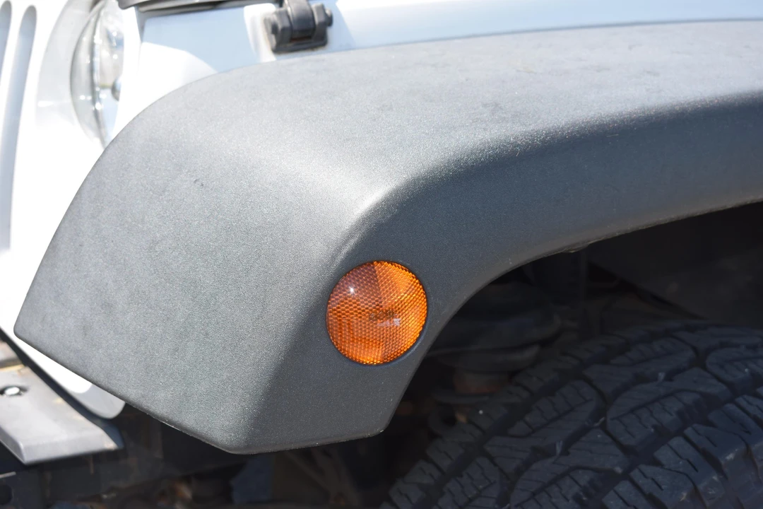 2015 Jeep JK Wrangler - Image 29 of 31