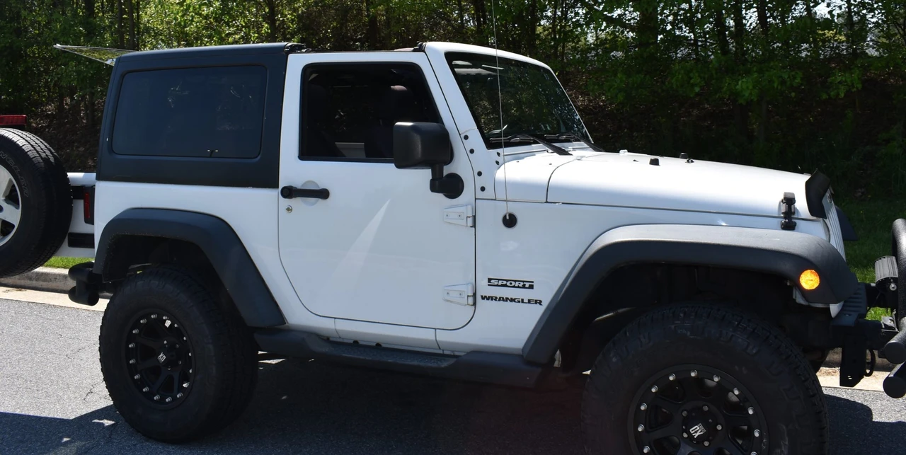2015 Jeep JK Wrangler - Image 23 of 31