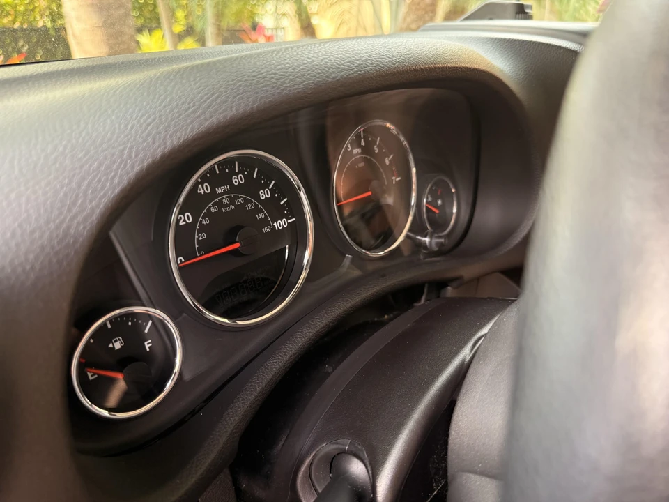 2015 Jeep JK Wrangler - Image 23 of 31