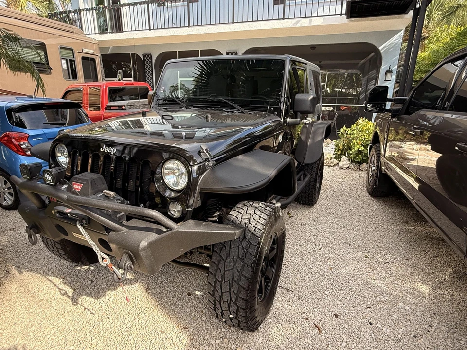 2015 Jeep JK Wrangler - Image 2 of 31
