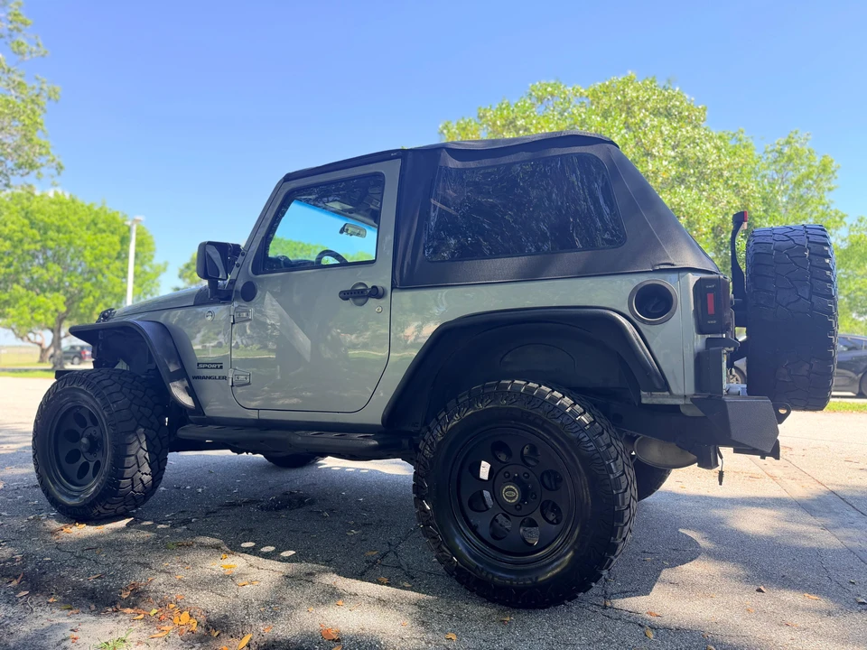 2015 Jeep JK Wrangler - Image 18 of 31
