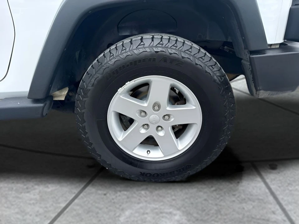 2015 Jeep JK Wrangler - Image 20 of 21