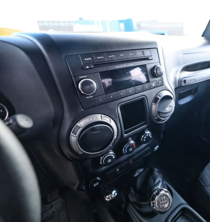 2015 Jeep JK Wrangler - Image 22 of 31