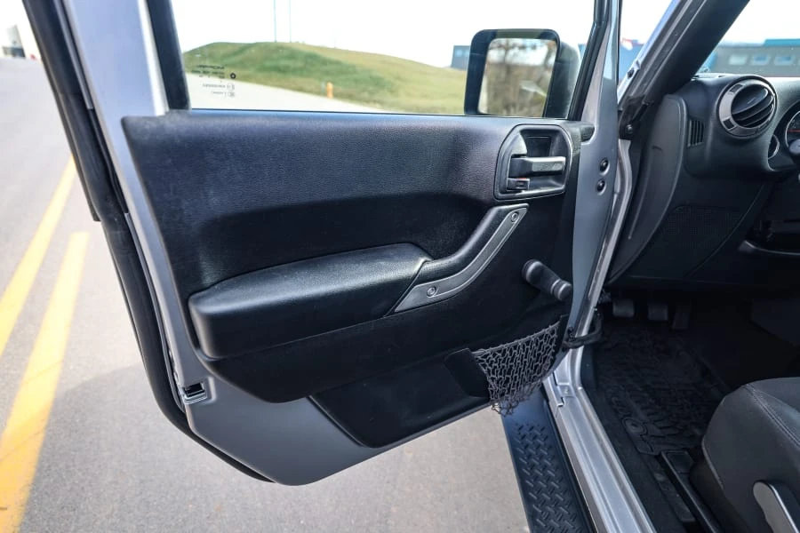 2015 Jeep JK Wrangler - Image 27 of 31
