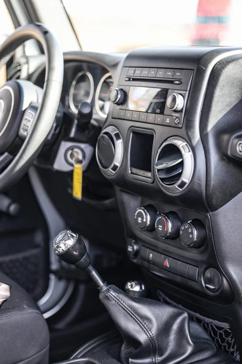2015 Jeep JK Wrangler - Image 26 of 31