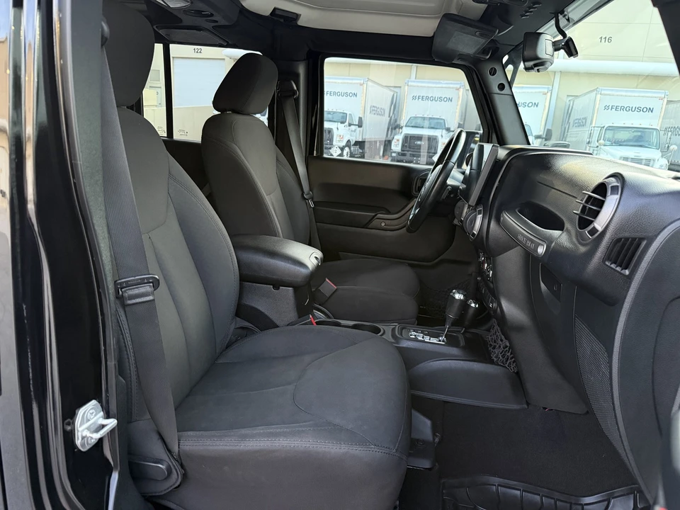 2015 Jeep JK Wrangler - Image 15 of 31