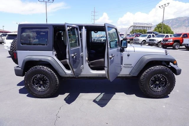 2015 Jeep JK Wrangler - Image 23 of 31