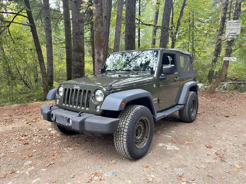 2015 Jeep Wrangler Sport 2 Door 4X4