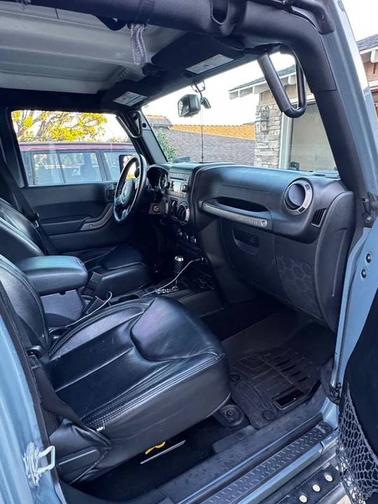2015 Jeep JK Wrangler - Image 4 of 6