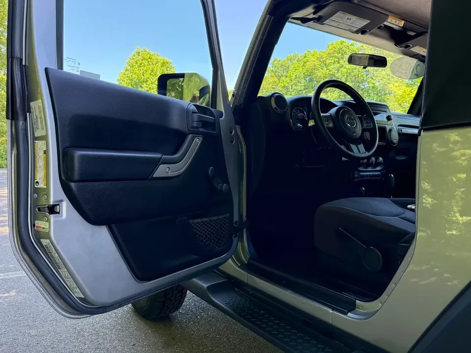 2015 Jeep JK Wrangler - Image 7 of 14
