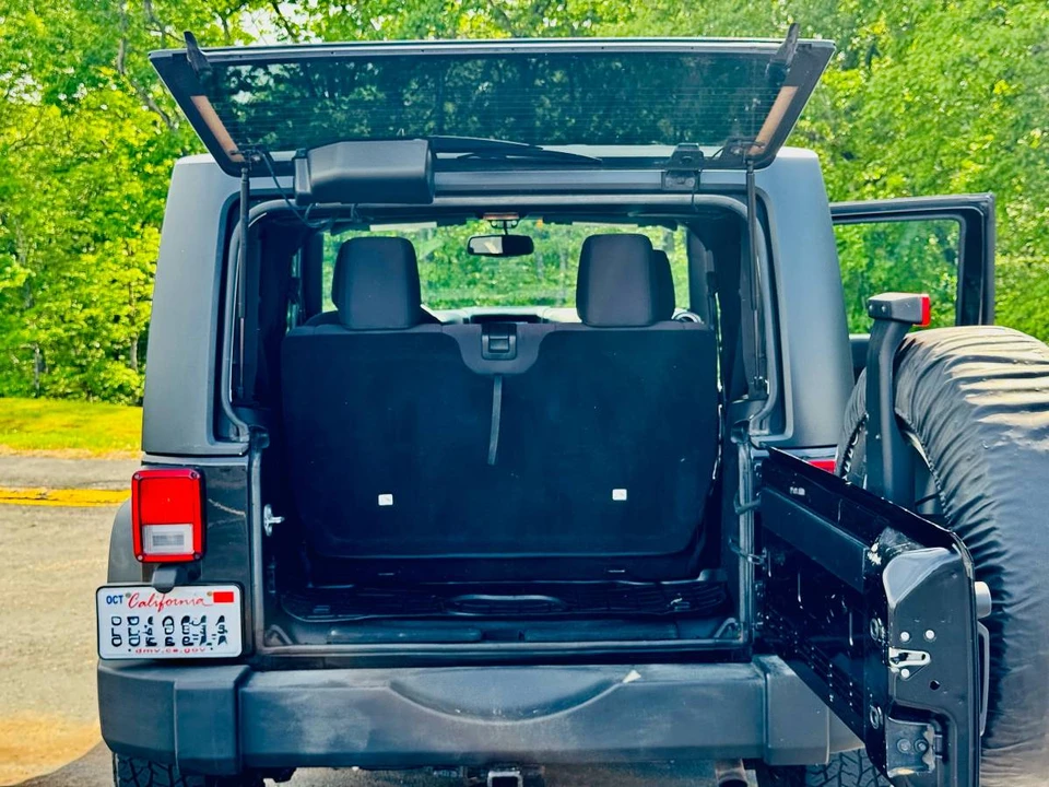 2015 Jeep JK Wrangler - Image 16 of 20