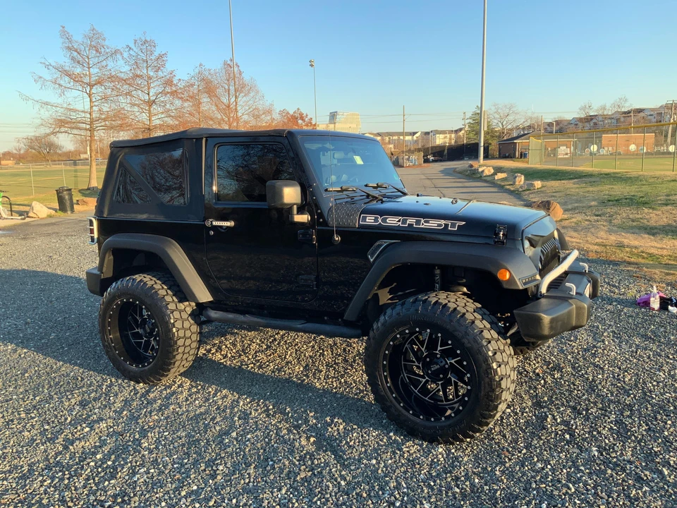 2015 Jeep JK Wrangler - Image 15 of 31