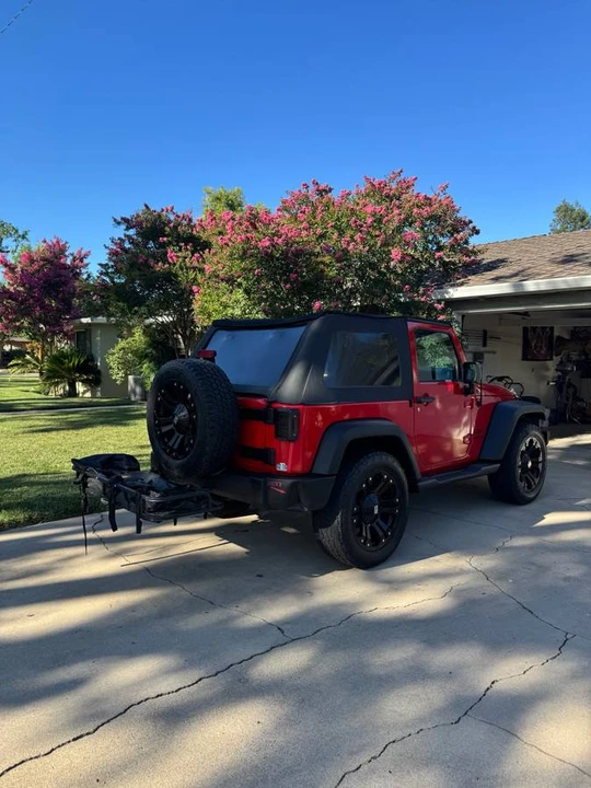 2015 Jeep JK Wrangler - Image 5 of 9