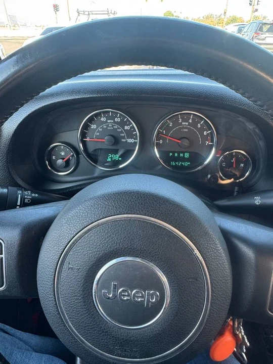 2015 Jeep JK Wrangler - Image 6 of 9
