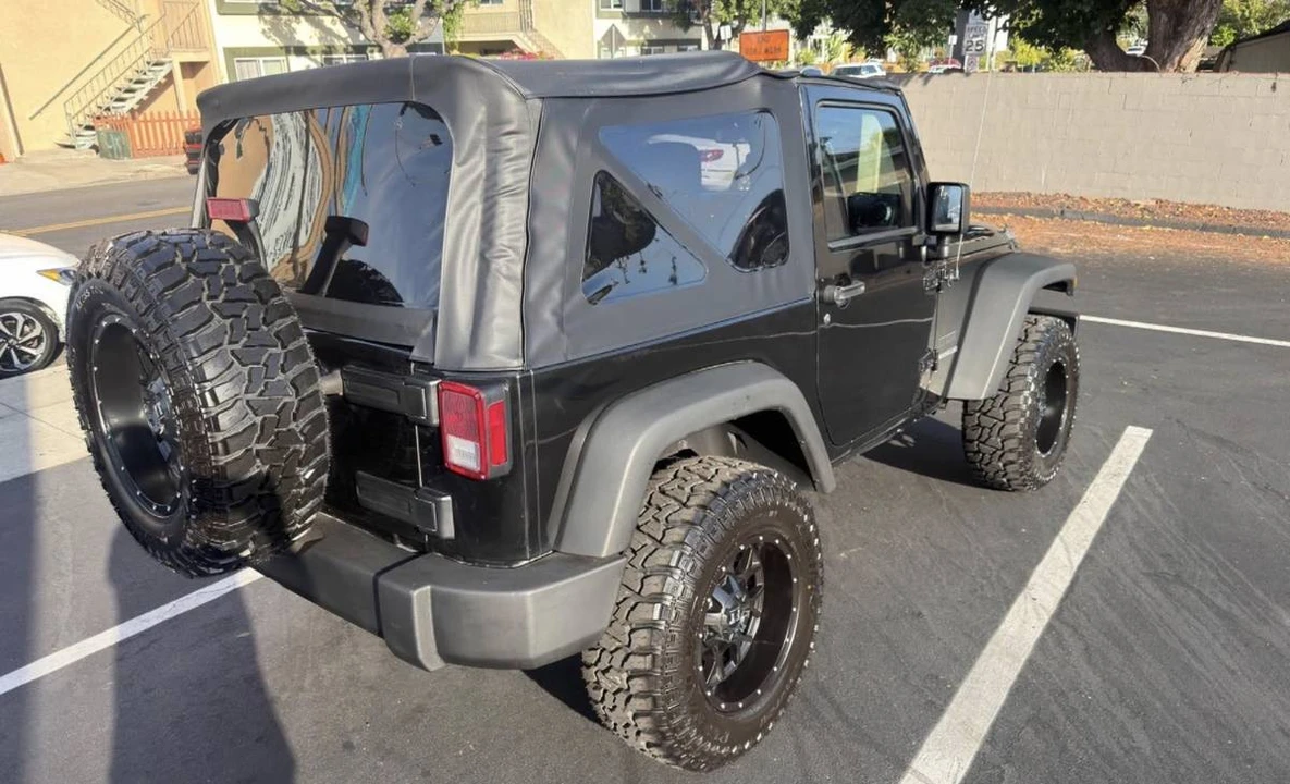 2015 Jeep JK Wrangler - Image 4 of 9