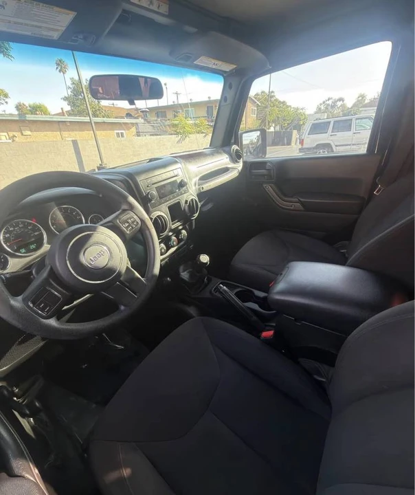 2015 Jeep JK Wrangler - Image 6 of 9