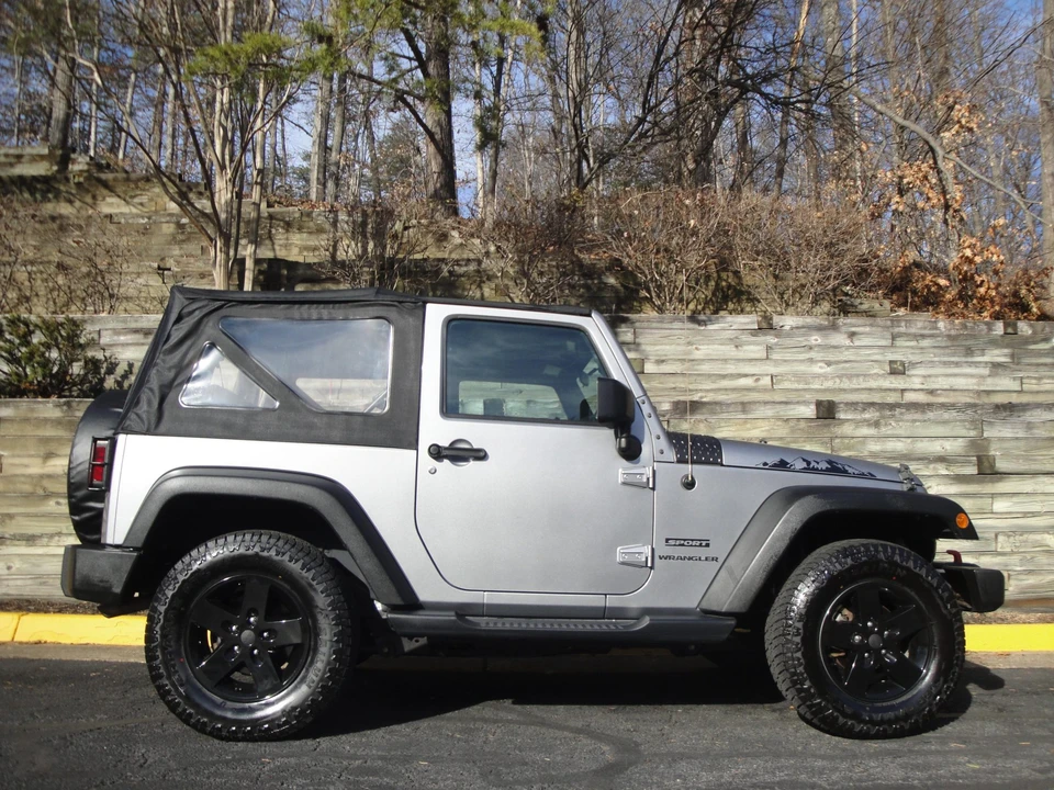 2015 Jeep JK Wrangler - Image 27 of 31