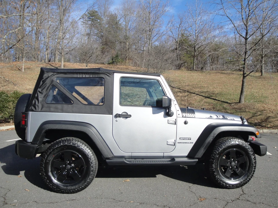 2015 Jeep JK Wrangler - Image 28 of 31