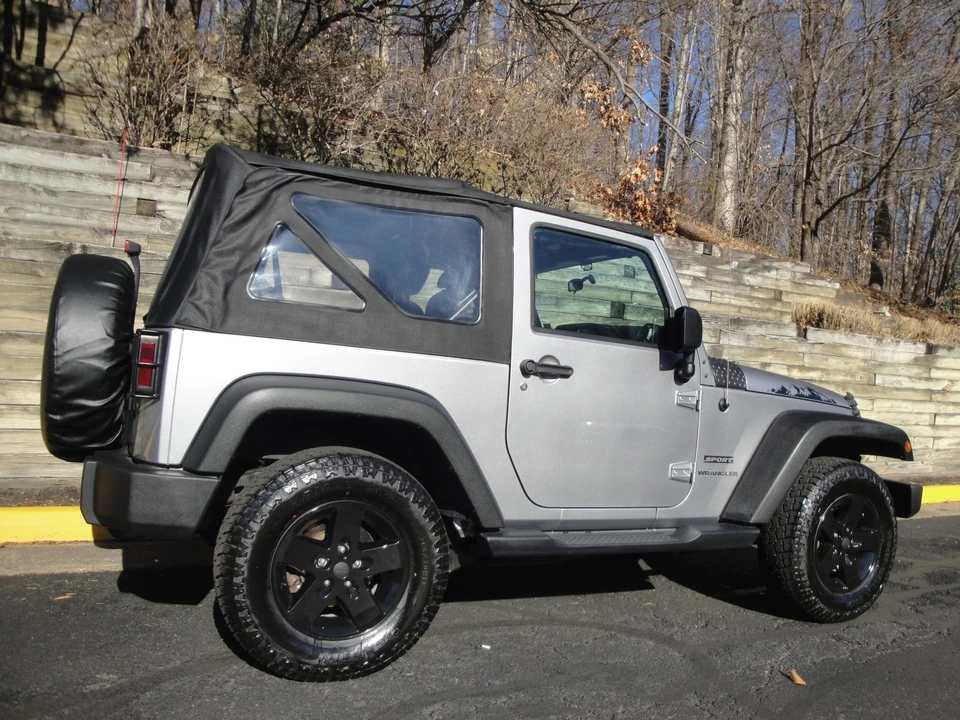 2015 Jeep JK Wrangler - Image 29 of 31