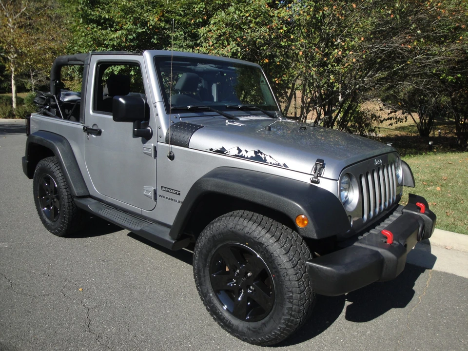 2015 Jeep JK Wrangler - Image 8 of 31
