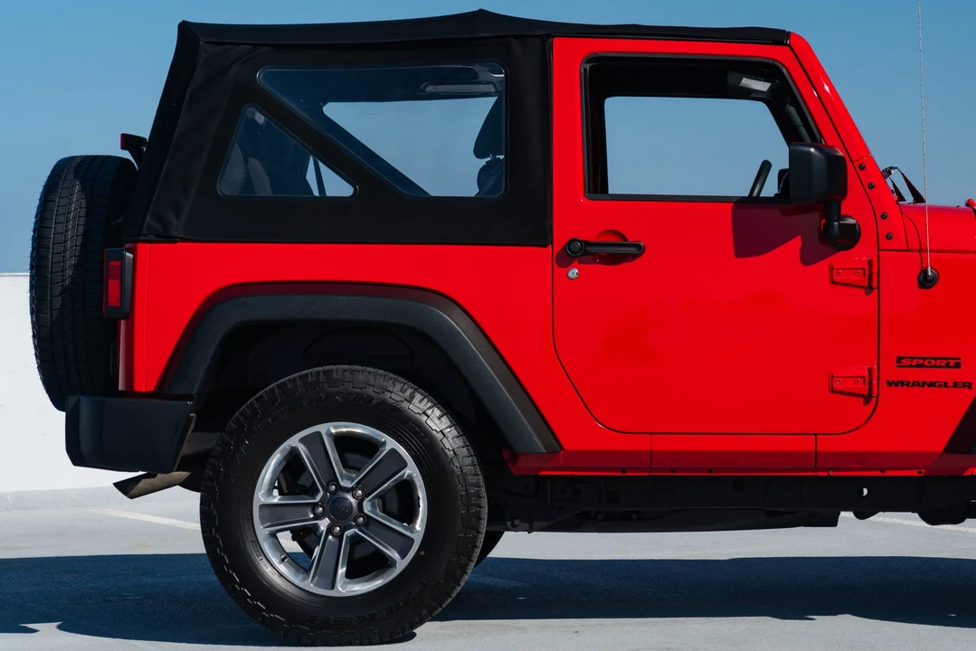 2015 Jeep JK Wrangler - Image 13 of 31