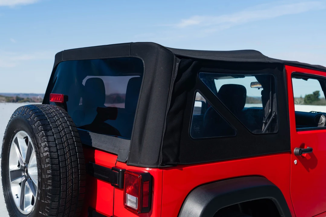 2015 Jeep JK Wrangler - Image 15 of 31