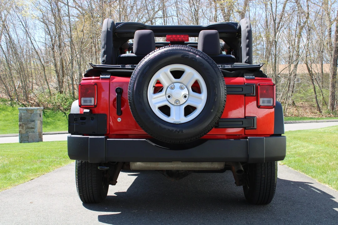 2015 Jeep JK Wrangler - Image 28 of 31