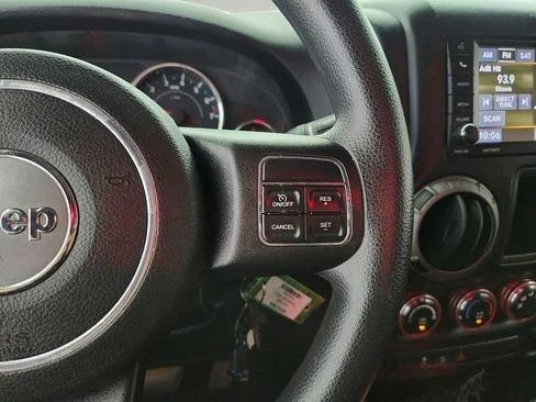 2015 Jeep JK Wrangler - Image 16 of 19