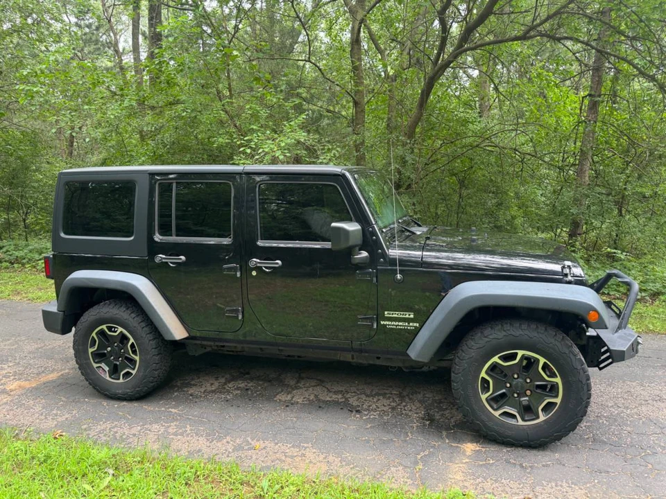 2015 Jeep JK Wrangler - Image 5 of 17