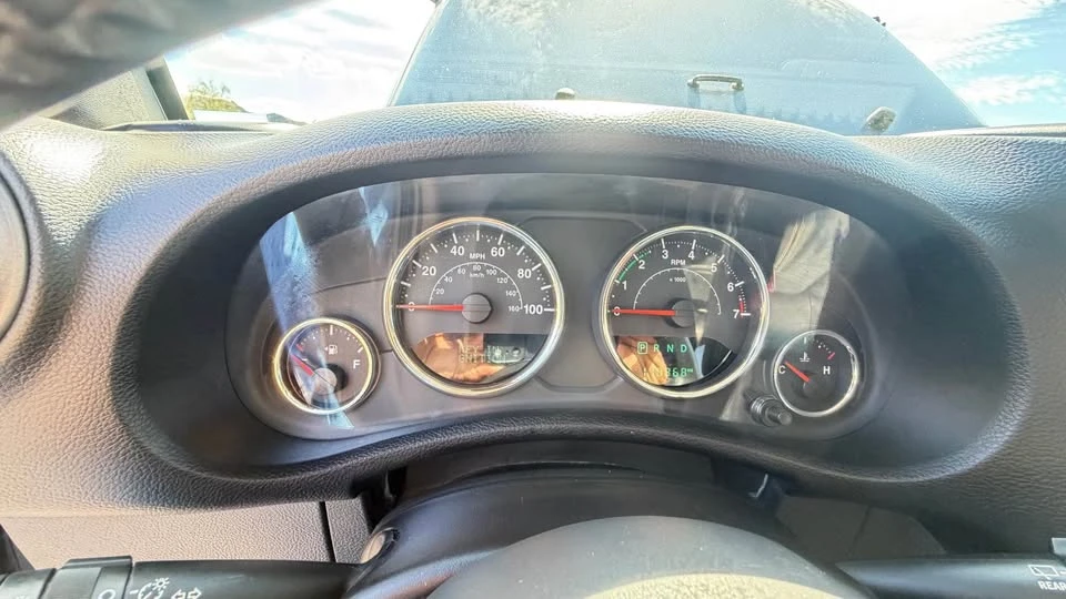 2015 Jeep JK Wrangler - Image 14 of 15