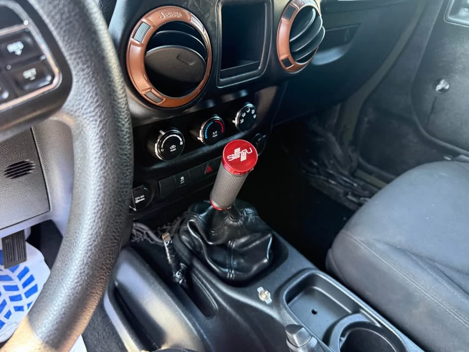 2015 Jeep JK Wrangler - Image 6 of 11