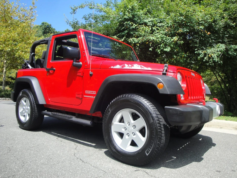 2015 Jeep JK Wrangler - Image 15 of 31