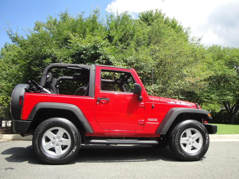 2015 Jeep JK Wrangler - Image 17 of 31