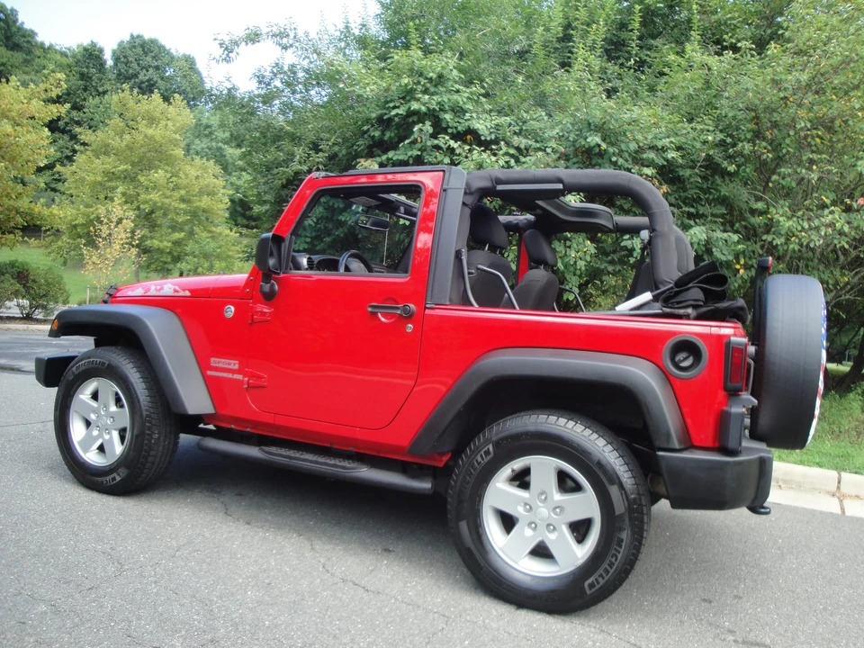 2015 Jeep JK Wrangler - Image 26 of 31