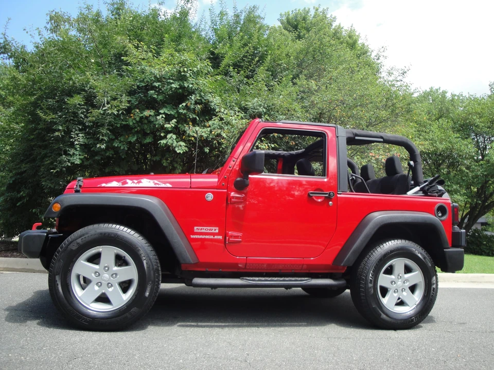 2015 Jeep JK Wrangler - Image 28 of 31