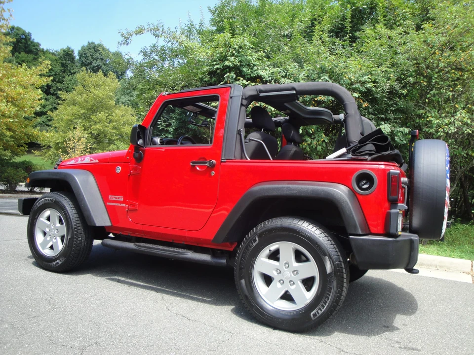 2015 Jeep JK Wrangler - Image 24 of 31
