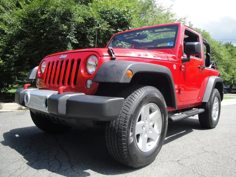 2015 Jeep JK Wrangler - Image 9 of 31