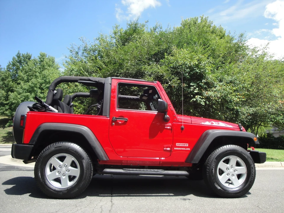 2015 Jeep JK Wrangler - Image 18 of 31